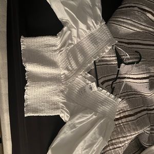 Abercrombie crop top shirt